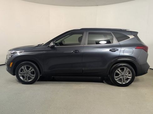 Used 2023 Kia Seltos S FWD image 4