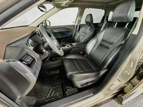 Used 2021 Nissan Rogue SL AWD/4WD image 12