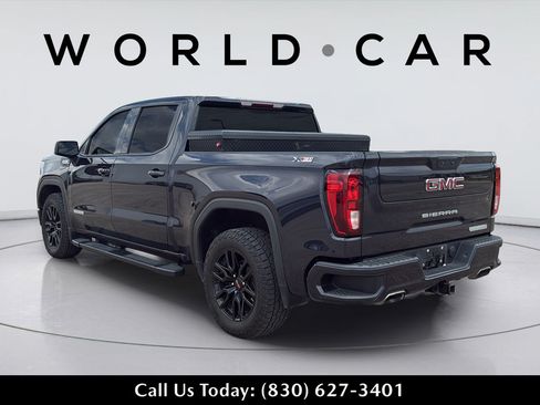 Used 2022 GMC Sierra 1500 Elevation w/ X31 Off-Road Package AWD/4WD image 13