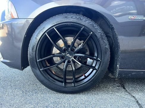 Used 2014 Dodge Charger SXT RWD image 21