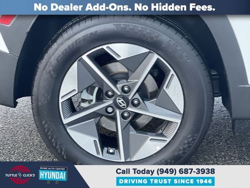 Certified 2025 Hyundai Tucson SEL image 11