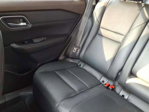 Used 2021 Nissan Rogue SL image 17