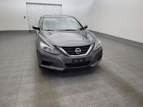 Used 2017 Nissan Altima 2.5 S w/ Power Driver Seat Package FWD image 14