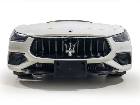 Used 2022 Maserati Ghibli Modena Q4 image 10