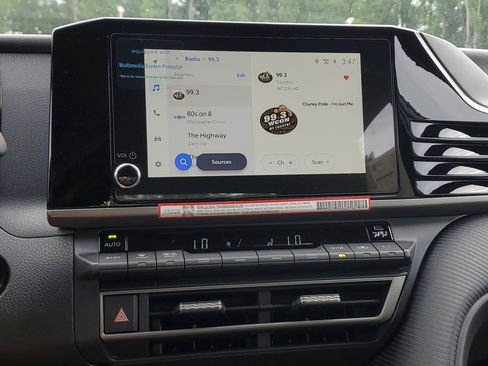 New 2026 Toyota Camry SE FWD image 23