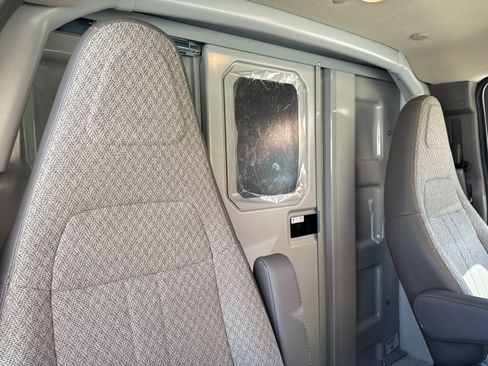 New 2025 GMC Savana 3500 w/ Power Convenience Package RWD image 22
