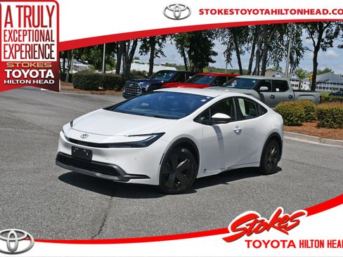 Certified 2024 Toyota Prius LE AWD/4WD image 1