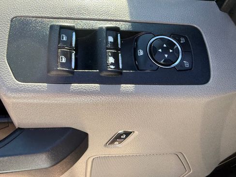 Used 2016 Ford F150 XL w/ Equipment Group 101A Mid RWD image 21