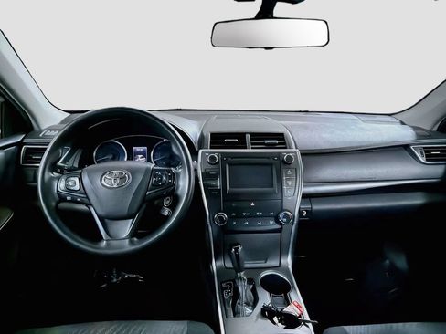 Used 2017 Toyota Camry LE FWD image 21