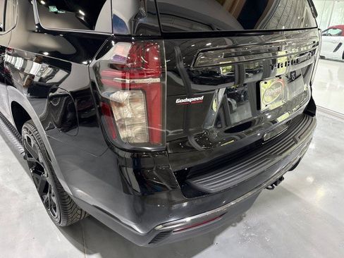 Used 2022 Chevrolet Tahoe Z71 w/ Luxury Package AWD/4WD image 34