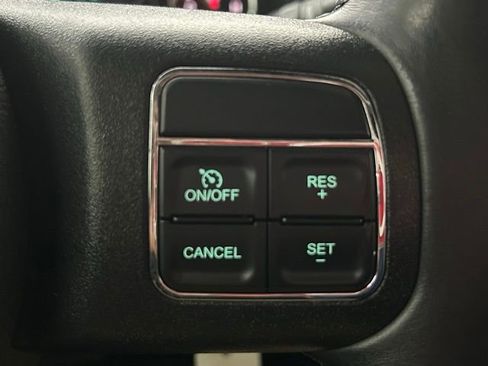 Used 2015 Jeep Wrangler Unlimited Sahara w/ Connectivity Group image 18