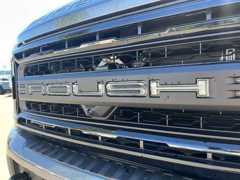 New 2025 Ford F350 Lariat w/ Lariat Ultimate Package image 31