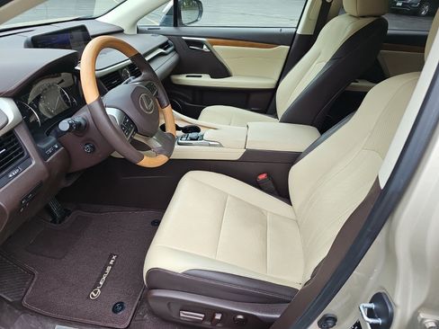 Used 2019 Lexus RX 350 AWD w/ Navigation Package image 18