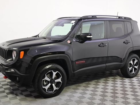 Used 2022 Jeep Renegade Trailhawk w/ Trailer Tow Group AWD/4WD image 2