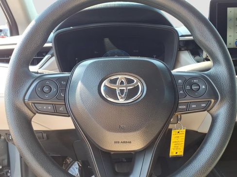 Used 2026 Toyota Corolla Cross L FWD image 22