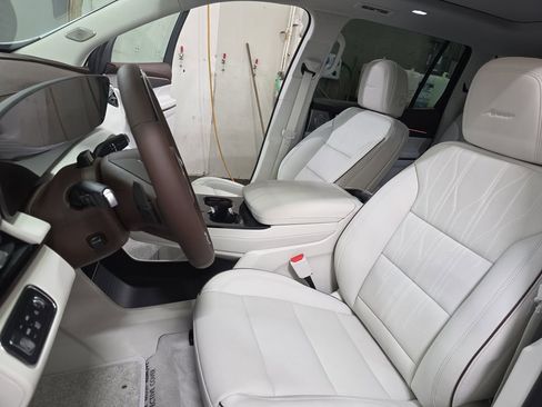 New 2026 Buick Enclave Avenir w/ Super Cruise Package AWD/4WD image 15