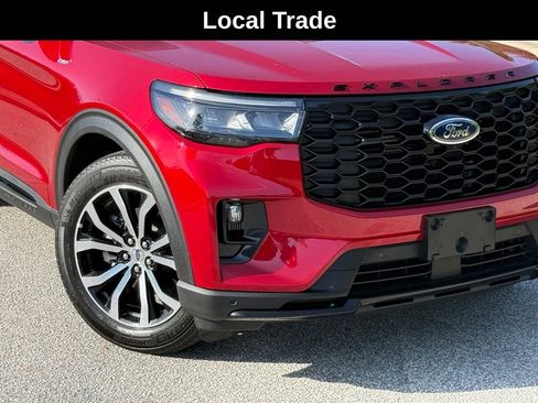 Used 2026 Ford Explorer ST-Line w/ Premium Package RWD image 5