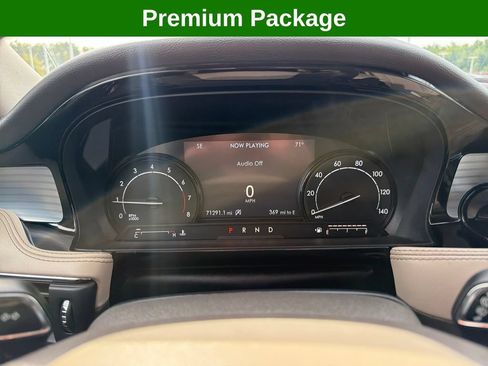 Used 2020 Lincoln Corsair FWD w/ Premium Package image 17