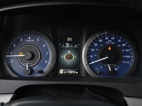 Used 2017 Toyota Sienna XLE Premium FWD image 46