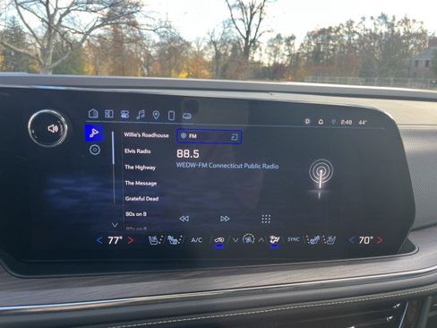 Certified 2025 Chevrolet Tahoe Premier image 18