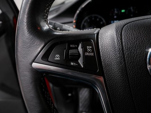 Used 2022 Buick Encore Preferred w/ Safety Package image 23