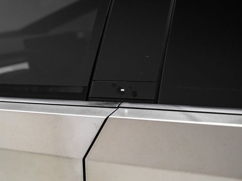 Used 2024 Tesla Cybertruck AWD Crew Cab image 37