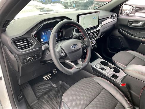Used 2024 Ford Escape ST-Line Select w/ Tech Pack #1 image 8