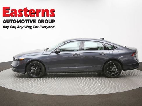 Used 2025 Honda Accord SE image 60