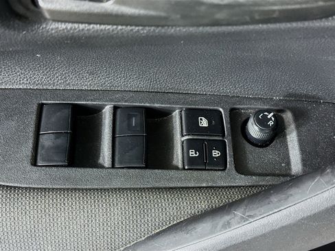 Used 2024 Toyota Corolla LE image 23