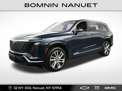 Used 2026 Cadillac Vistiq Luxury