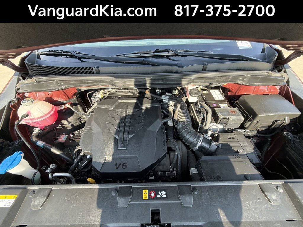 Certified 2023 Kia Carnival LX FWD image 20