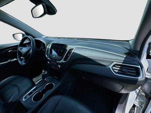 Used 2020 Chevrolet Equinox Premier AWD/4WD image 35