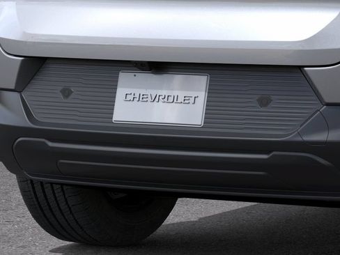 New 2026 Chevrolet Equinox EV LT FWD image 15