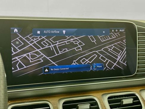 Used 2024 Mercedes-Benz GLS 450 4MATIC image 16