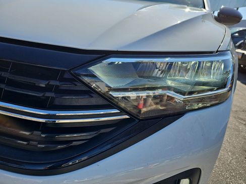 Used 2022 Volkswagen Jetta Sport image 35