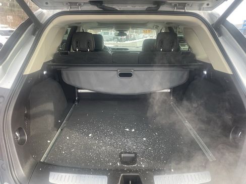 Used 2018 Cadillac XT5 Premium Luxury w/ Driver Assist Package image 21