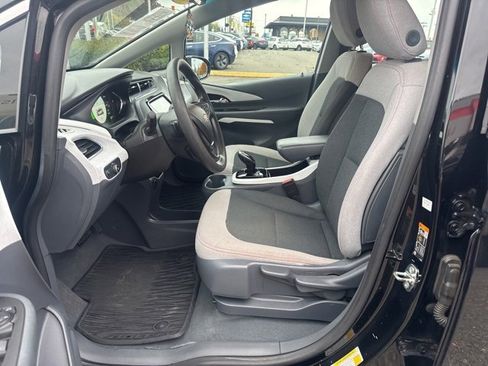 Used 2020 Chevrolet Bolt LT image 14
