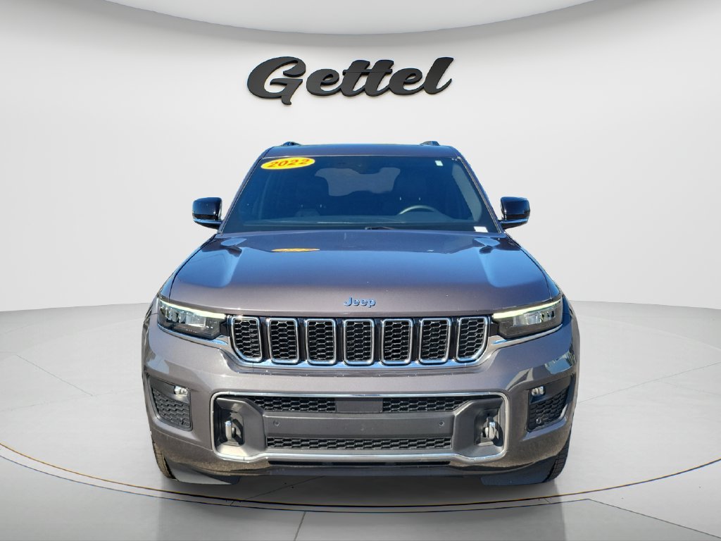 Used 2022 Jeep Grand Cherokee Overland RWD image 2