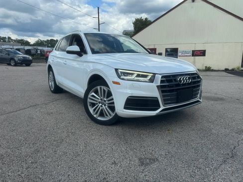 Used 2018 Audi Q5 2.0T Premium Plus w/ Premium Plus Package AWD/4WD image 3