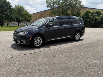 Used 2020 Chrysler Pacifica Touring-L