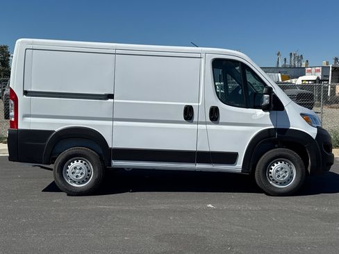 New 2026 RAM ProMaster 1500 w/ Convenience Group FWD image 2