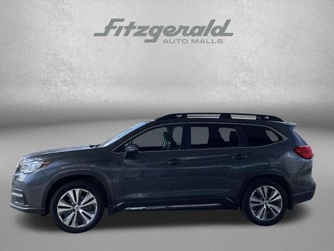 Used 2022 Subaru Ascent Limited w/ Technology Package AWD/4WD image 3
