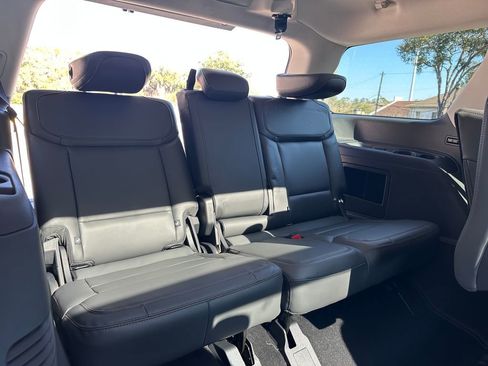 New 2025 Ford Expedition Active RWD image 34