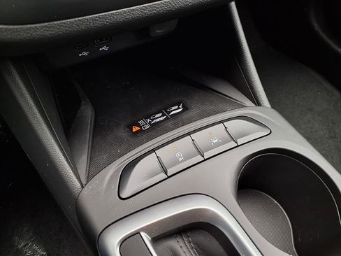 Certified 2026 Buick Envista Preferred w/ Convenience I Package image 12