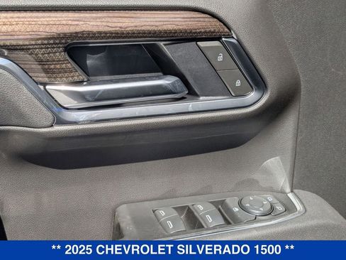 New 2025 Chevrolet Silverado 1500 LT w/ Z71 Off-Road Package image 12