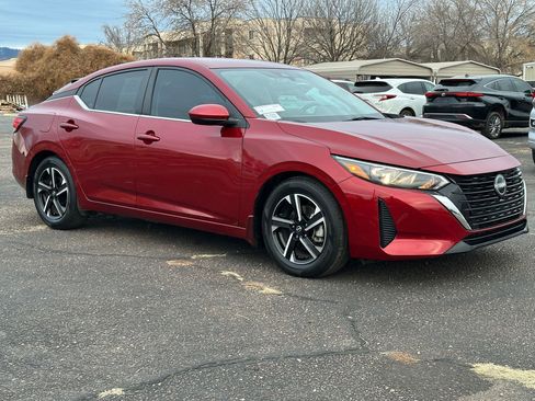 Used 2024 Nissan Sentra SV image 6