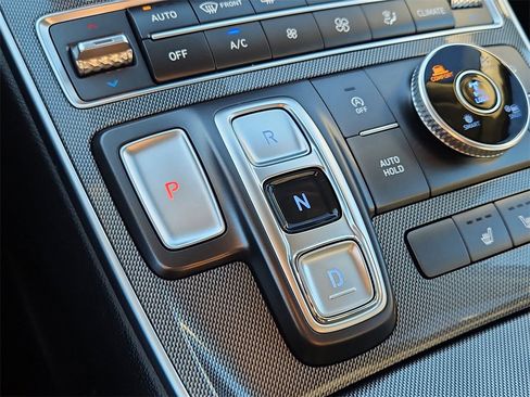 Used 2023 Hyundai Santa Fe SEL image 29