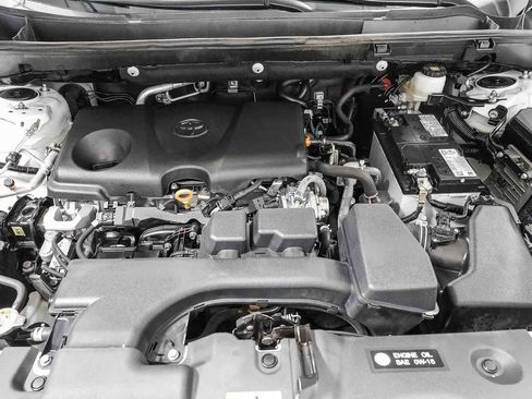 Certified 2024 Toyota RAV4 XLE FWD image 28