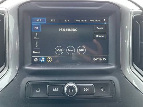 Used 2019 Chevrolet Silverado 1500 Custom Trail Boss AWD/4WD image 18