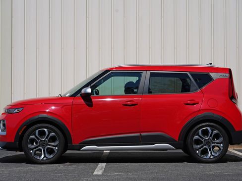 Used 2021 Kia Soul X-Line FWD image 8